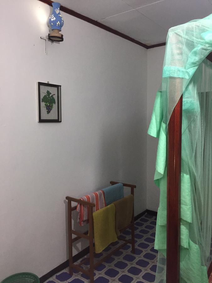 Sea Side Guest House タンガラ エクステリア 写真